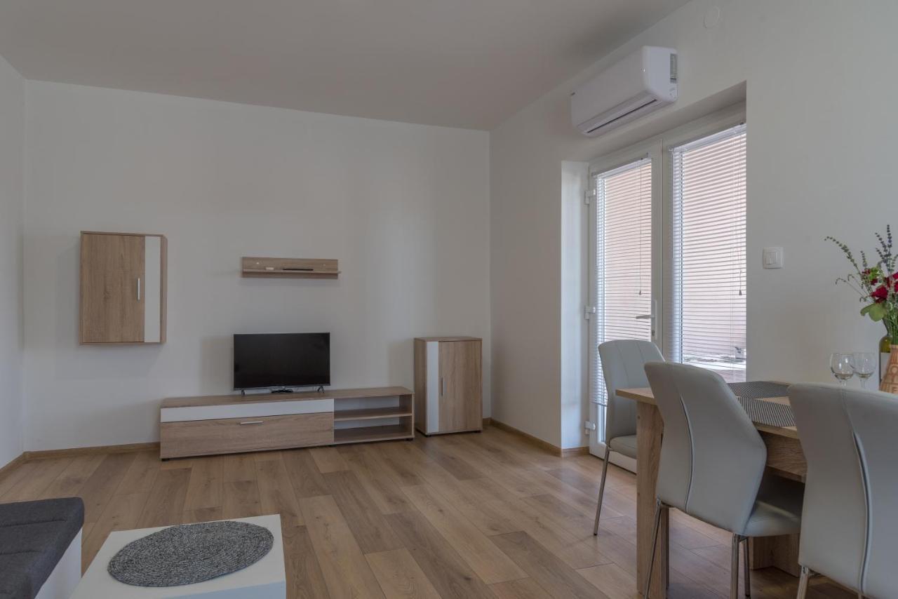 Apartmani Krzak Nin Exterior foto