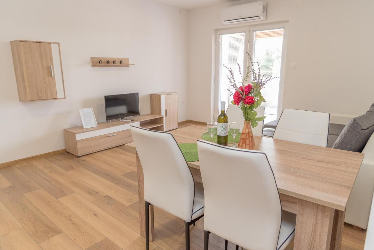 Apartmani Krzak Nin Exterior foto